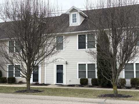 23 Castle Run, The Plains, OH 45780