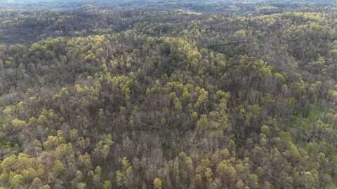 Titus Road, Middleport, OH 45760