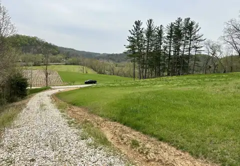 Ingalls Road, Gallipolis, OH 45631