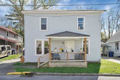 35 Brown Ave, Athens, OH 45701