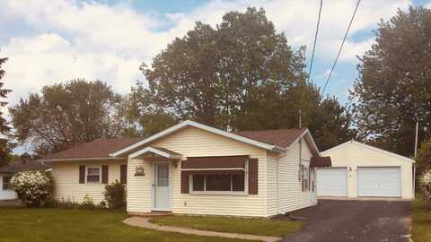 2 Genesee Lane, Plattsburgh, NY 12901