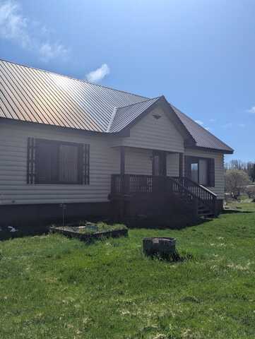 1104 Plank Road, Ellenburg Depot, NY 12935