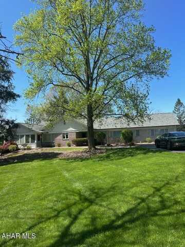 2571 Blairmont Terrace, Hollidaysburg, PA 16648