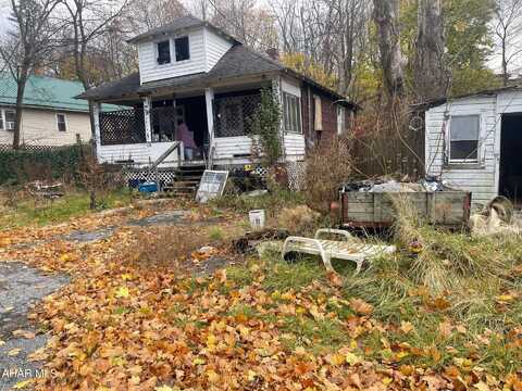198 Sandy Run Road, Altoona, PA 16601