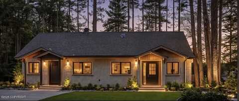 1205 N Williwaw Way, Wasilla, AK 99654