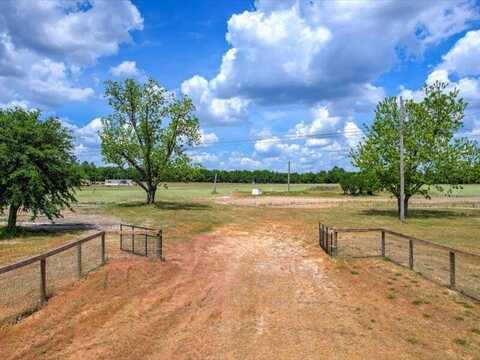 127 Tinker Creek Road, Williston, SC 29853