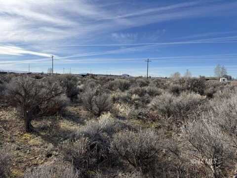 Hemlock St, Christmas Valley, OR 97641