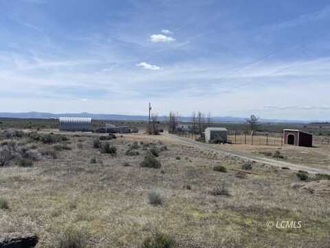 60715 Millican Rd, Christmas Valley, OR 97641