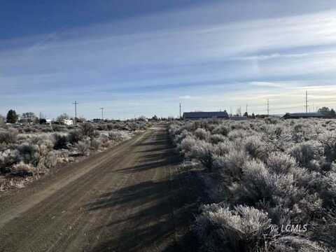 Aspen Street, Christmas Valley, OR 97641