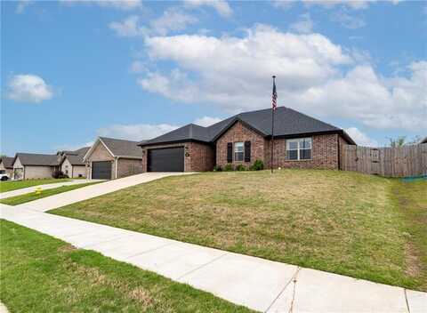 705 W Jillian ST, Siloam Springs, AR 72761