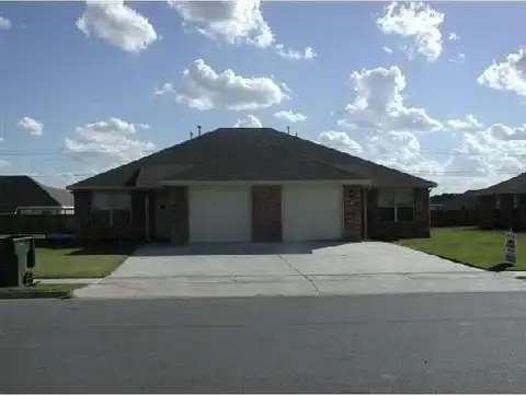 211 E Marietta CT, Rogers, AR 72756
