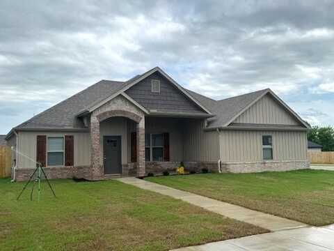681 Baggett ST, Prairie Grove, AR 72753