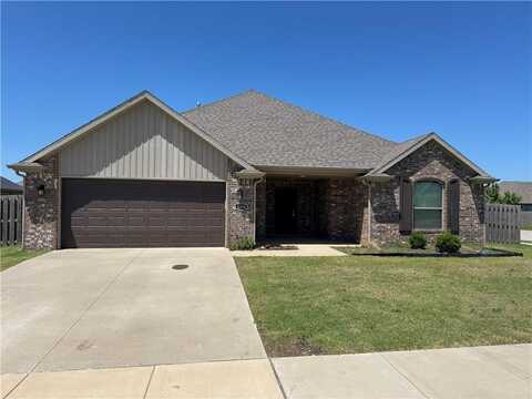 4304 Newton AVE, Fayetteville, AR 72704