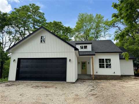 13537 Little Elm RD, Farmington, AR 72704