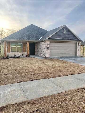 189 S Geranium LN, Fayetteville, AR 72704