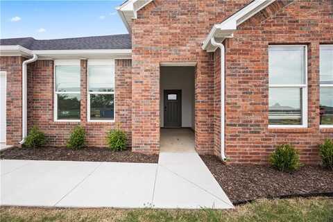 7000 Sugarloaf ST, Siloam Springs, AR 72761