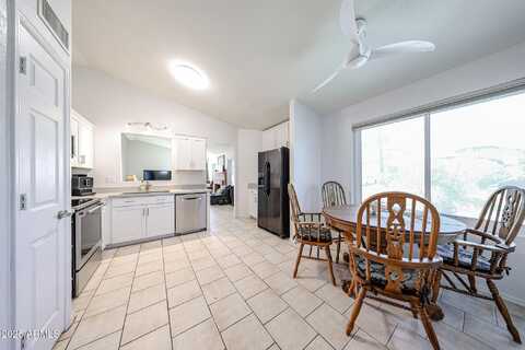 8521 W MAUNA LOA Lane, Peoria, AZ 85381