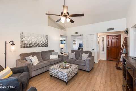 9121 W Topeka Drive, Peoria, AZ 85382