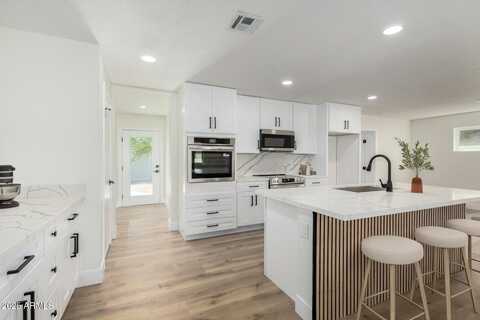 1313 N 71ST Street, Scottsdale, AZ 85257