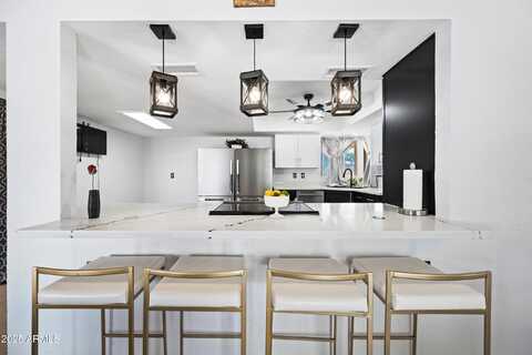 5004 W KALER Drive, Glendale, AZ 85301
