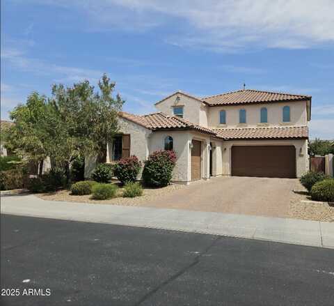 3796 E RAKESTRAW Lane, Gilbert, AZ 85298