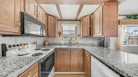 786 CINNABAR Drive, Apache Junction, AZ 85119