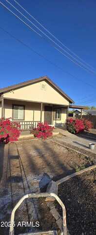 3432 E CAMBRIDGE Avenue, Phoenix, AZ 85008