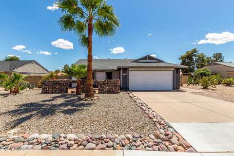 5601 W WHITTEN Street, Chandler, AZ 85226