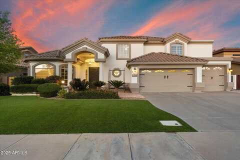 1001 N Peppertree Drive, Gilbert, AZ 85234