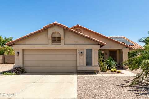 556 W SAGEBRUSH Street, Gilbert, AZ 85233