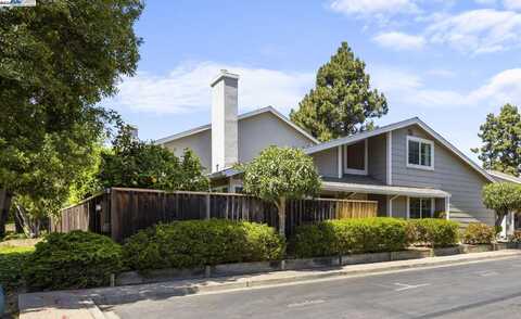 2389 Blackpool Pl, San Leandro, CA 94577