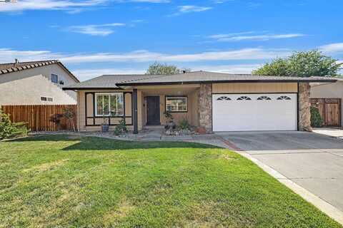 669 Alameda Dr, Livermore, CA 94551