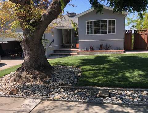 33039 Palmetto Dr, Union City, CA 94587