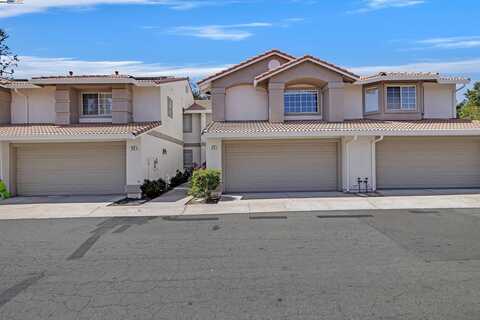 32 Maximo Ct, Danville, CA 94506