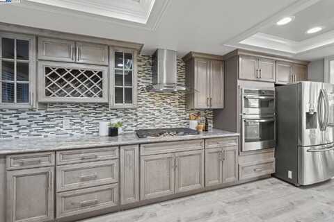 2039 Galloway Cmn, Livermore, CA 94551