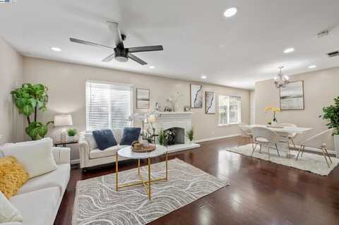 38537 Vancouver Cmn, Fremont, CA 94536