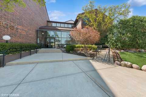 3085 Pheasant Creek Drive, Northbrook, IL 60062