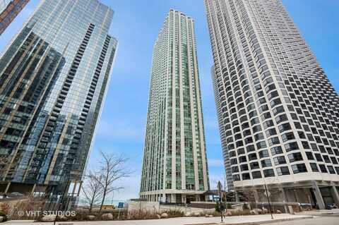 195 N. HARBOR Drive, Chicago, IL 60601