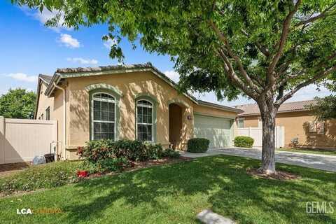 6006 Colchester Place, Bakersfield, CA 93306
