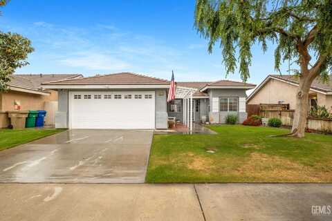 3217 Cattleman Street, Bakersfield, CA 93312
