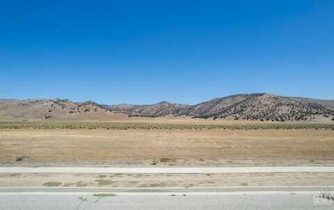 0 Challenger Dr, Tehachapi, CA 93561