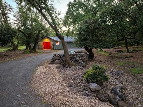 2120 Grove Street, Sonoma, CA 95476