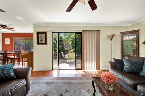 900 Cambridge Drive, Benicia, CA 94510