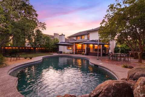 945 Granada Lane, Vacaville, CA 95688
