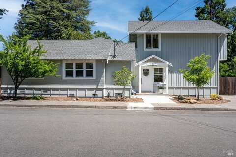 1207 W Clay Street, Ukiah, CA 95482