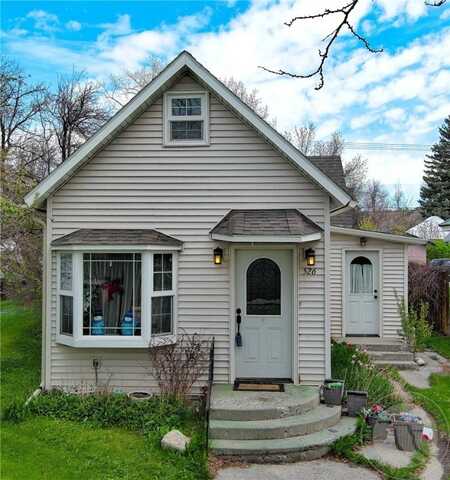 526 E 2nd Avenue N, Columbus, MT 59041