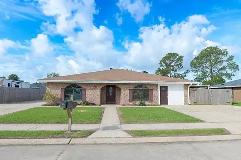 209 Denning Drive, Houma, LA 70360