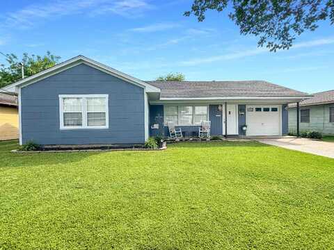 3501 Charles, Groves, TX 77619