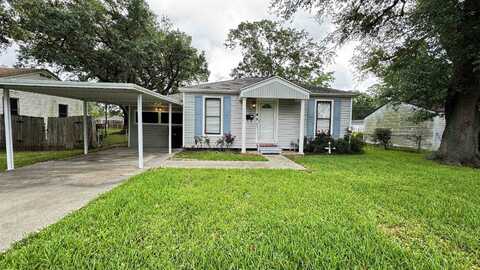 616 N 23, Nederland, TX 77627