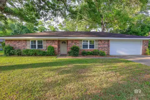 54 Paddock Drive, Fairhope, AL 36532